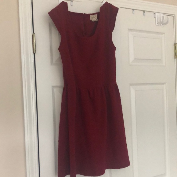 Deep Red Polyester Dress - Picture 1 of 3